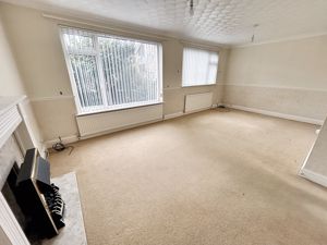 Lounge- click for photo gallery